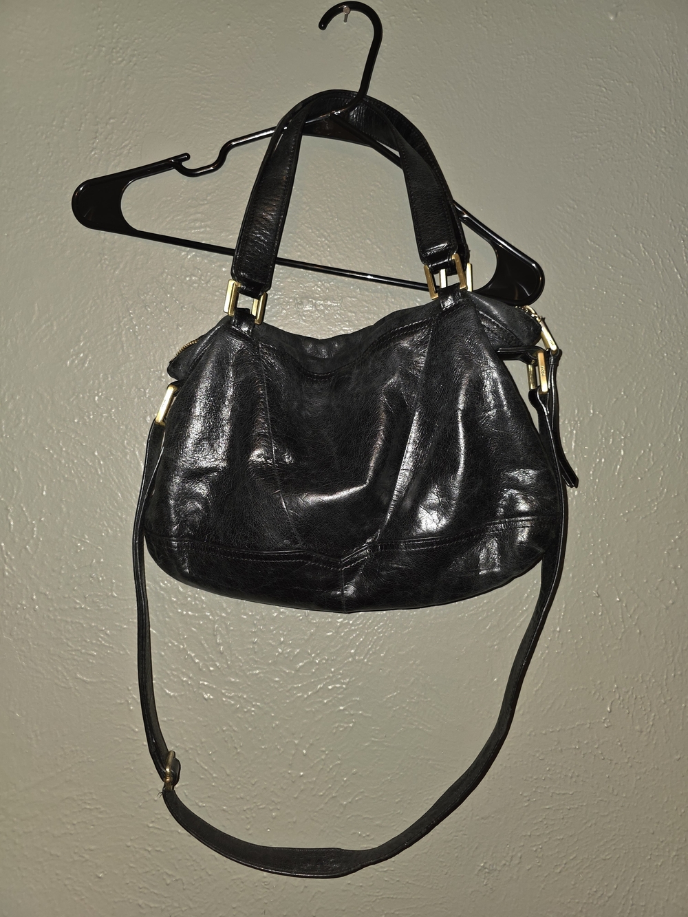 HOBO International Black Distressed Vintage Leather Convertible Crossbody Bag - Picture 6 of 6
